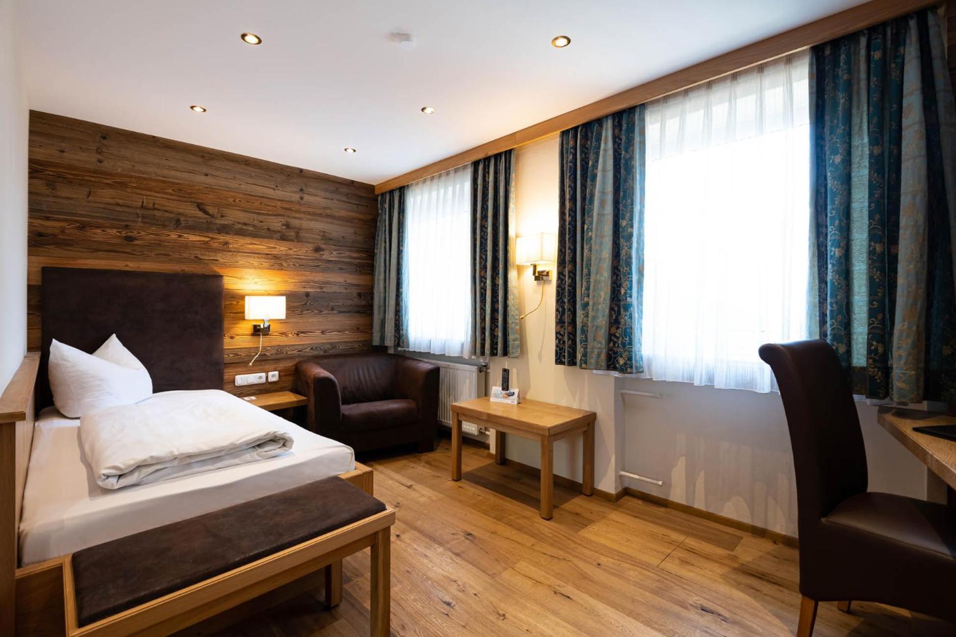 Hotel Randsbergerhof Cham Dış mekan fotoğraf