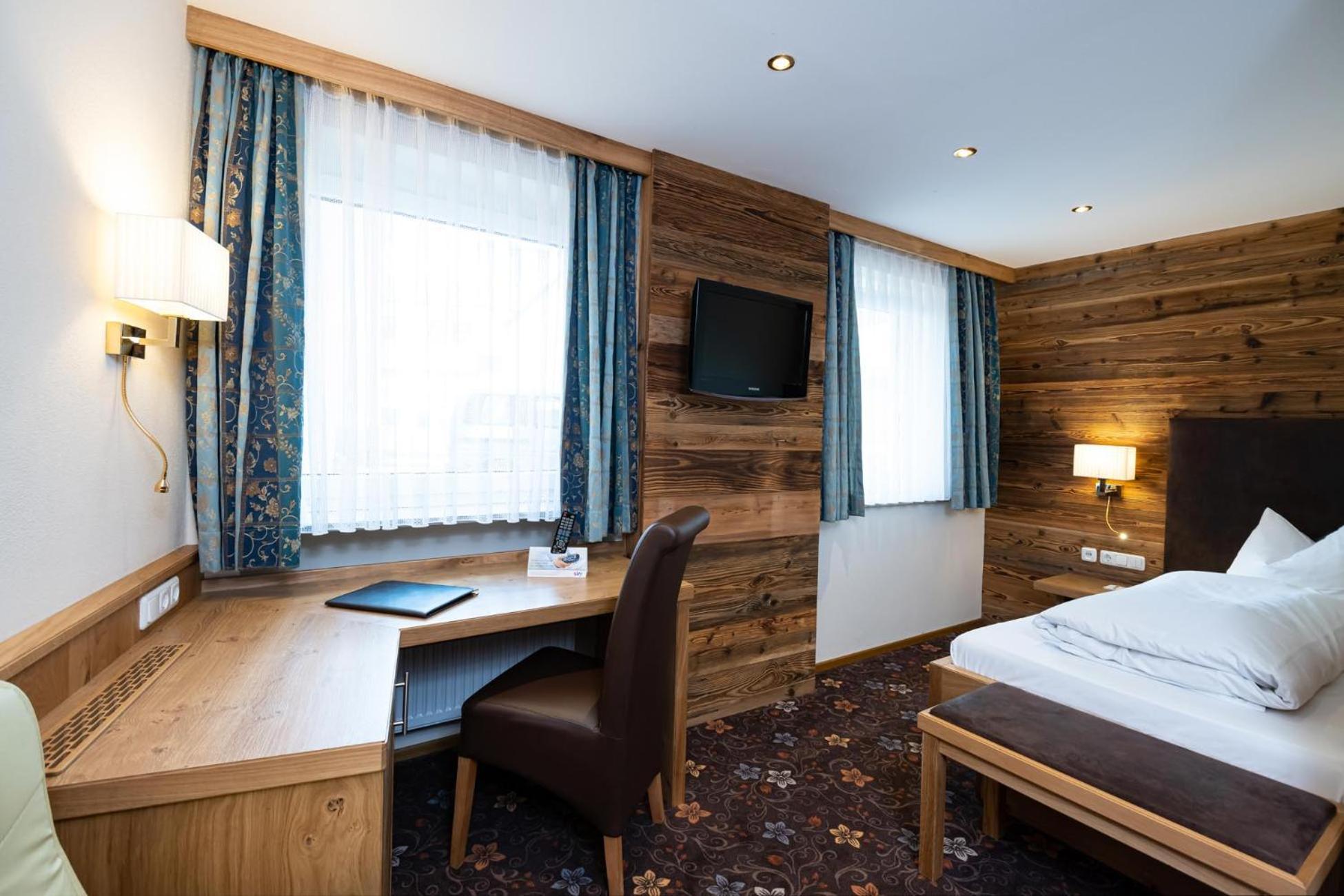 Hotel Randsbergerhof Cham Dış mekan fotoğraf